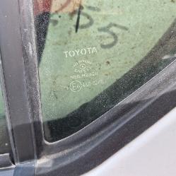 View Auto part Left Headlamp Toyota Prius 2015