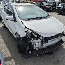 View Auto part Left Headlamp Toyota Prius 2015